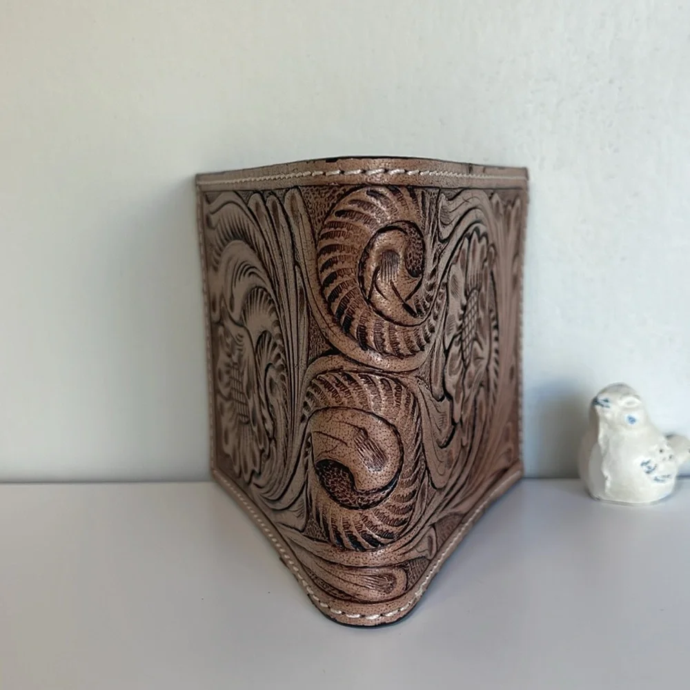 Men’s Tooled Wallet